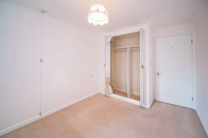 Bedroom- click for photo gallery